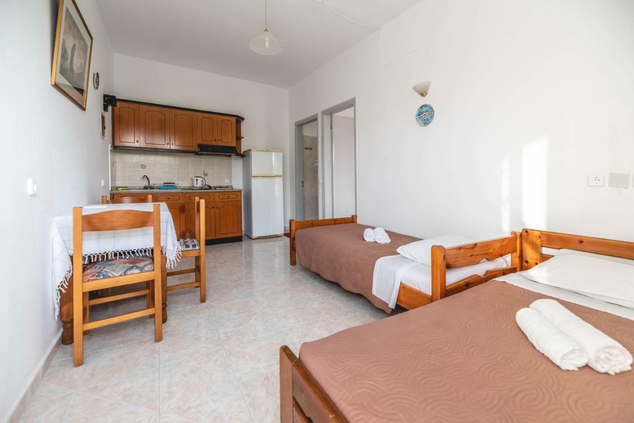Hotel Ikaros Архангелос Экстерьер фото