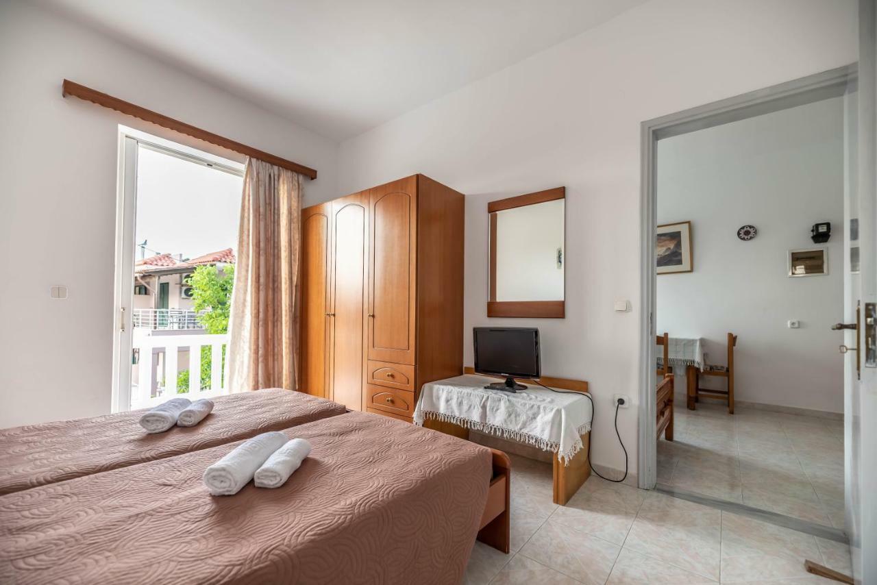 Hotel Ikaros Архангелос Экстерьер фото