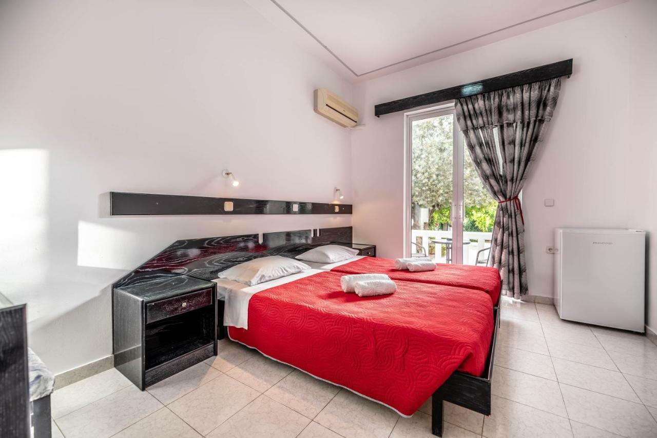 Hotel Ikaros Архангелос Экстерьер фото