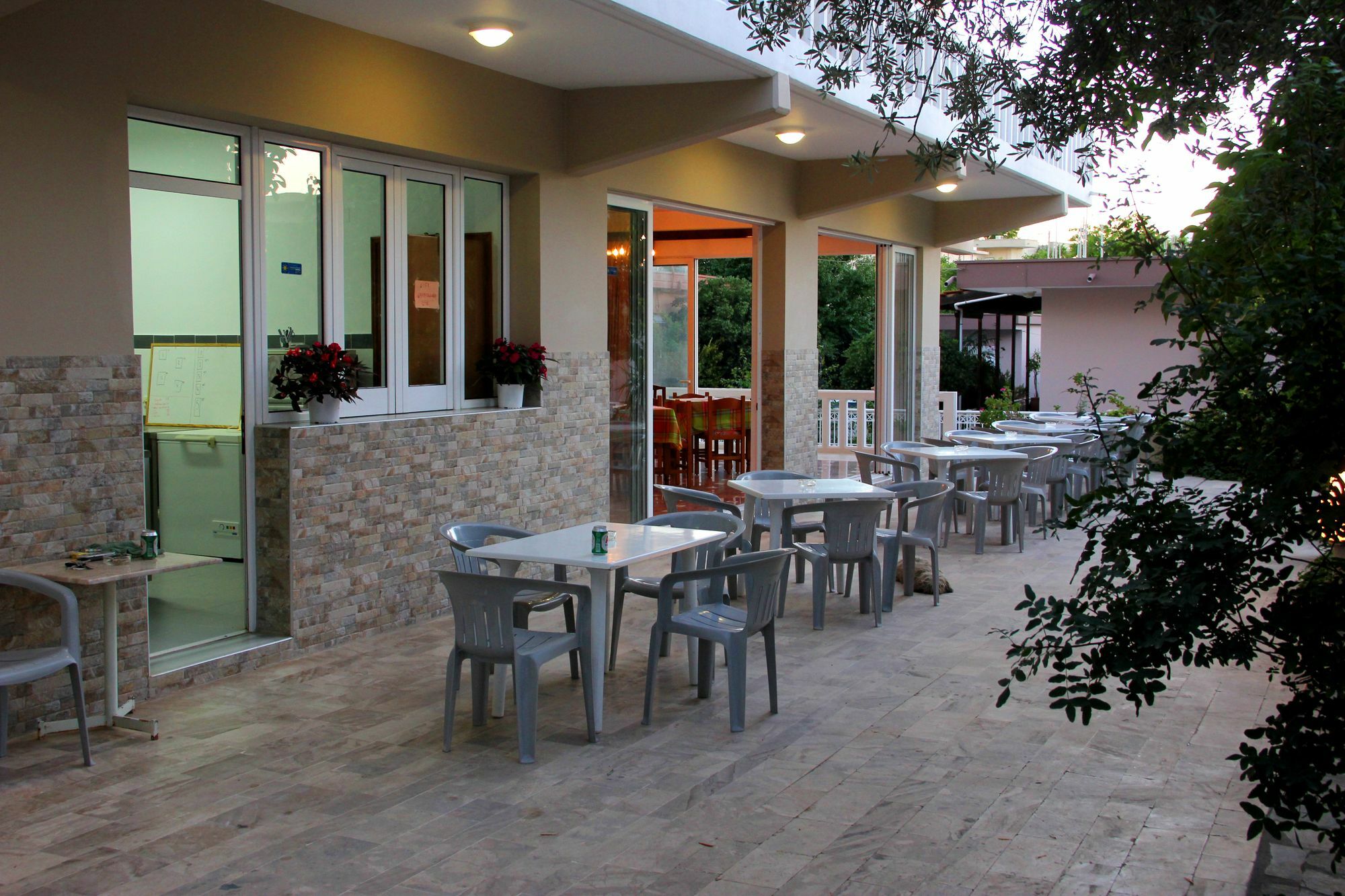 Hotel Ikaros Архангелос Экстерьер фото